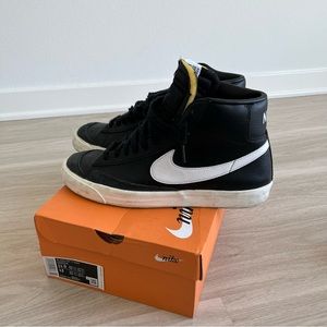 Nike Blazer Mid Vintage 77 Sz 11.5 Black & White